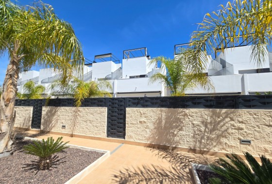 Segunda Mano - Townhouse * - Ciudad Quesada * - Doña Pepa *