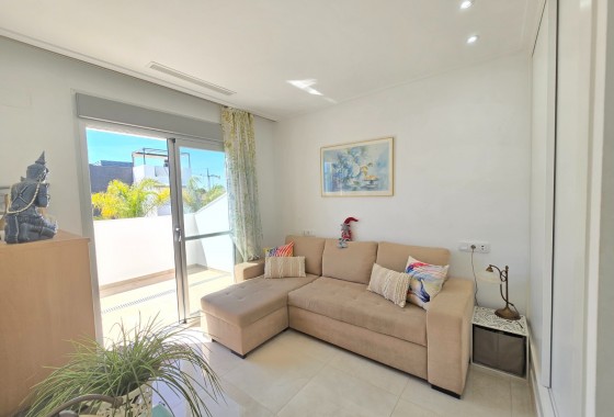 Segunda Mano - Townhouse * - Ciudad Quesada * - Doña Pepa *