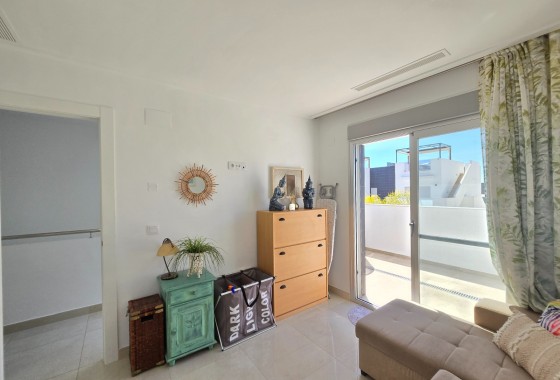 Segunda Mano - Townhouse * - Ciudad Quesada * - Doña Pepa *