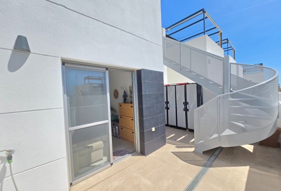 Segunda Mano - Townhouse * - Ciudad Quesada * - Doña Pepa *