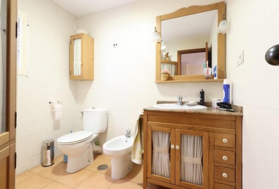 Segunda Mano - Apartamento - Torrevieja - Acequion