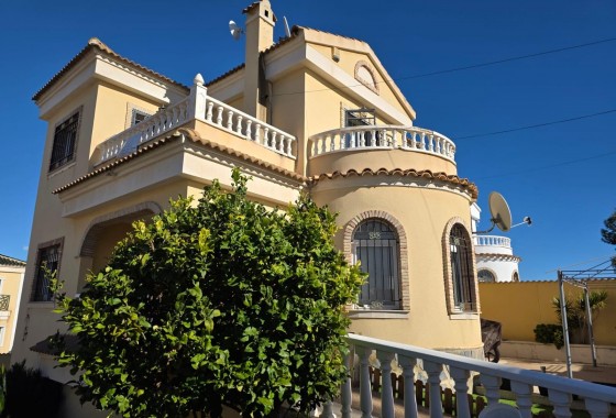 Revente - Villa - Orihuela Costa - Villamartín-Las Filipinas
