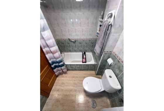 Revente - Appartement - Torrevieja - Acequion