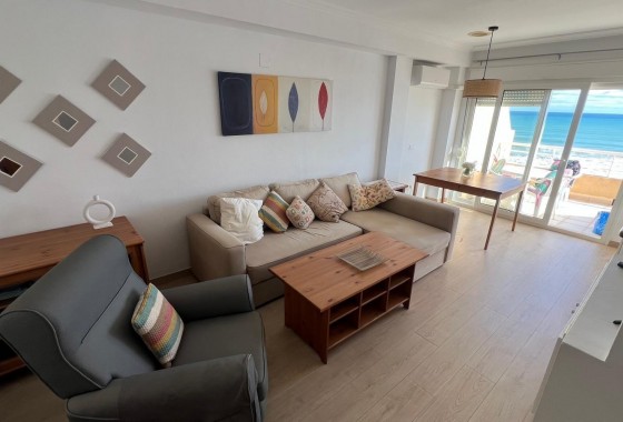 Revente - Appartement - Torrevieja - La Mata pueblo