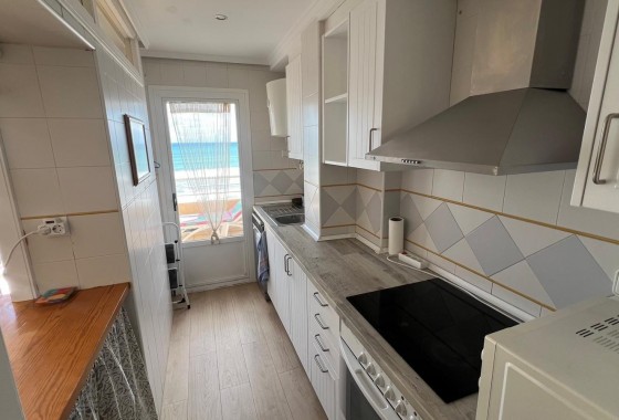 Revente - Appartement - Torrevieja - La Mata pueblo