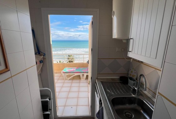 Revente - Appartement - Torrevieja - La Mata pueblo