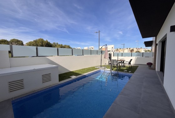 Revente - Villa - Villamartin - Costa Blanca