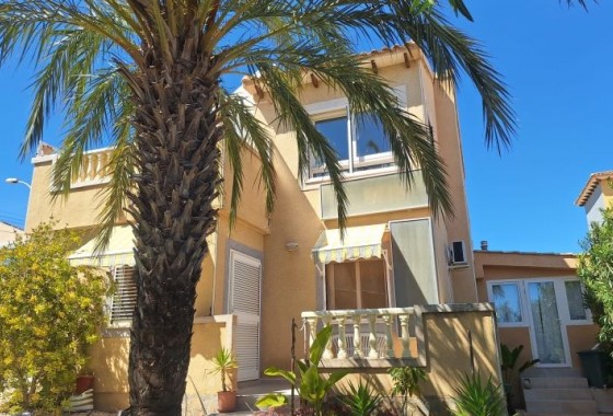 Revente - Villa - Orihuela Costa