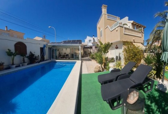 Revente - Villa - Orihuela Costa