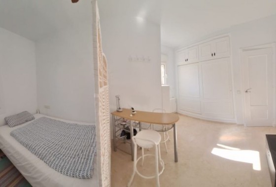 Revente - Villa - Orihuela Costa