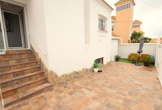 Revente - Villa - San Miguel de Salinas - Las filipinas