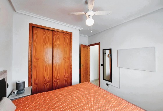 Resale - Apartment - Orihuela Costa - Playa Flamenca