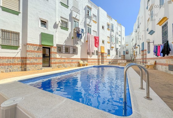 Revente - Appartement - Torrevieja - Nueva Torrevieja