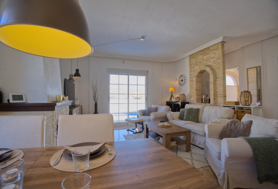 Segunda Mano - Chalet - Torrevieja