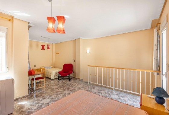 Resale - Duplex - Los Alcázares - Centro