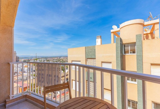 Resale - Apartment - Torrevieja - Cabo cervera