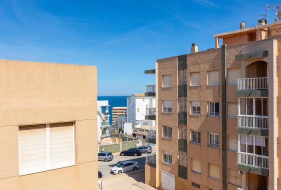 Resale - Apartment - Torrevieja - Cabo cervera