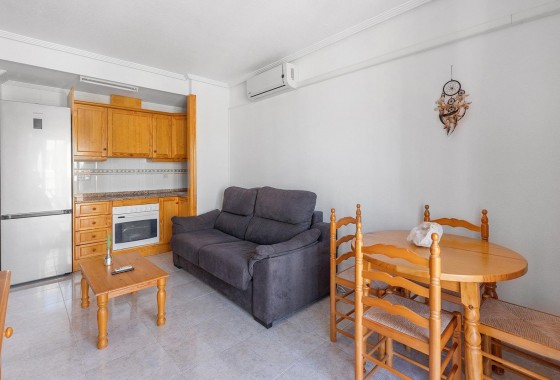Resale - Apartment - Torrevieja - Cabo cervera
