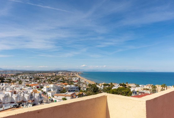 Resale - Apartment - Torrevieja - Cabo cervera