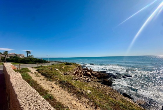 Resale - Apartment - Torrevieja - Cabo cervera