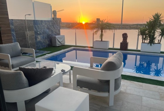 Revente - Villa - Orihuela Costa - Entre Naranjos Vistabella Golf