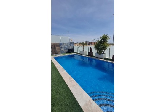 Revente - Villa - Orihuela Costa - Entre Naranjos Vistabella Golf