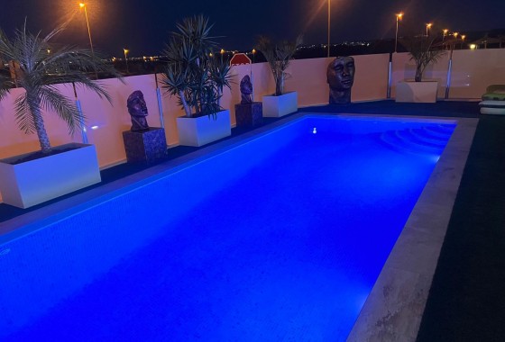Revente - Villa - Orihuela Costa - Entre Naranjos Vistabella Golf