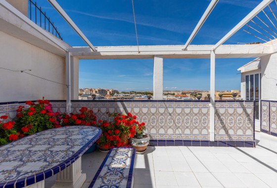 Resale - Apartment - Torrevieja - Playa del cura