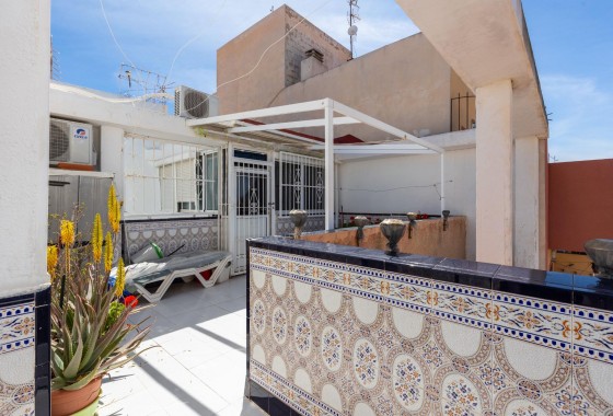 Resale - Apartment - Torrevieja - Playa del cura