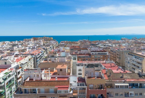Resale - Apartment - Torrevieja - Playa del cura