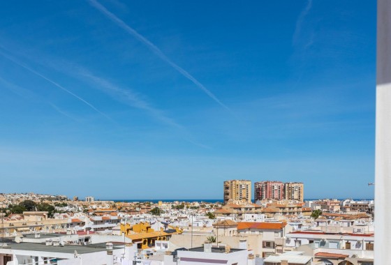 Resale - Apartment - Torrevieja - Playa del cura