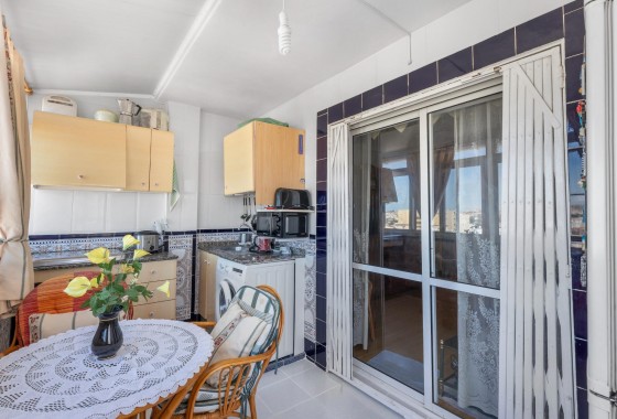 Resale - Apartment - Torrevieja - Playa del cura