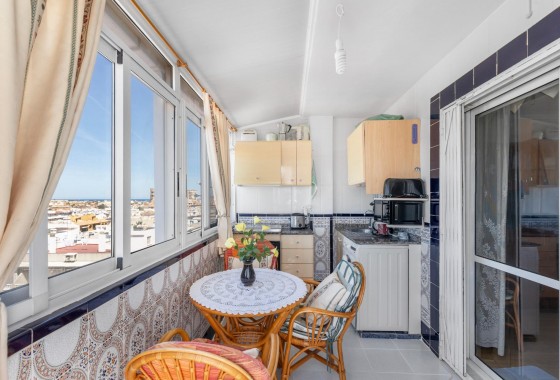 Resale - Apartment - Torrevieja - Playa del cura