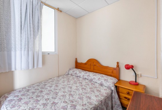 Resale - Apartment - Torrevieja - Playa del cura