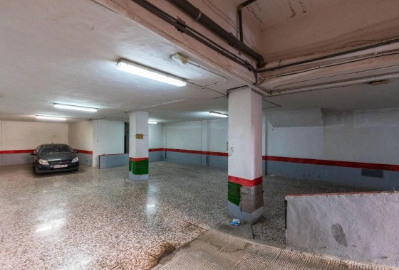 Resale - Apartment - Torrevieja - Playa del cura