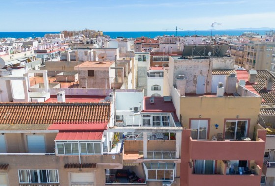 Resale - Apartment - Torrevieja - Playa del cura