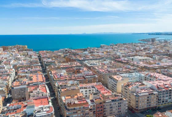 Resale - Apartment - Torrevieja - Playa del cura
