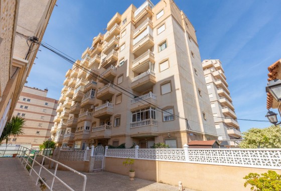 Resale - Apartment - Torrevieja - Nueva Torrevieja