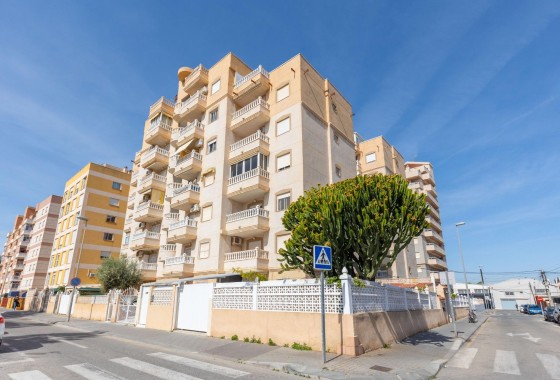 Resale - Apartment - Torrevieja - Nueva Torrevieja