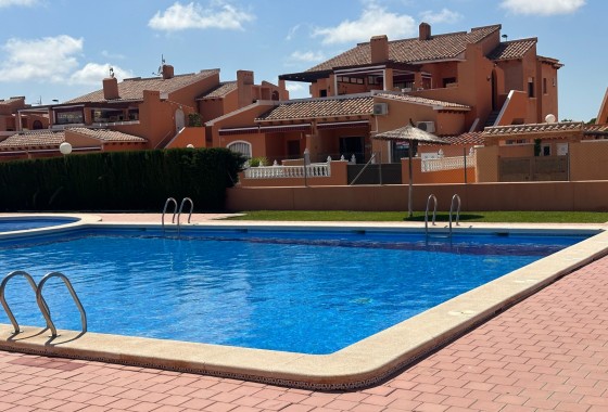 Revente - Appartement - Torrevieja - Aguas nuevas 1