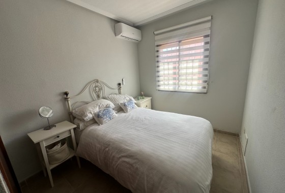 Revente - Appartement - Torrevieja - Aguas nuevas 1