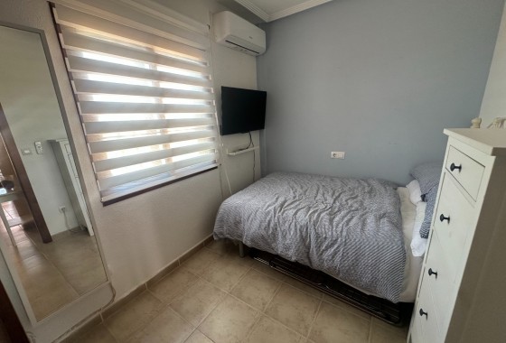 Revente - Appartement - Torrevieja - Aguas nuevas 1