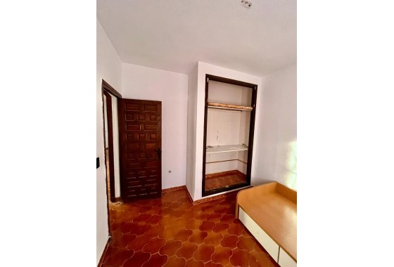 Revente - Villa - Torrevieja - Aguas nuevas 1