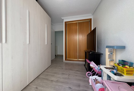 Revente - Appartement - Torrevieja - Centro