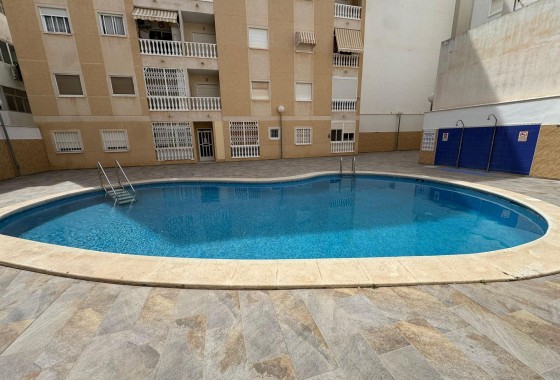 Revente - Appartement - Torrevieja - Centro