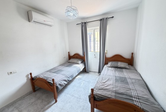 Revente - Villa - Villamartin