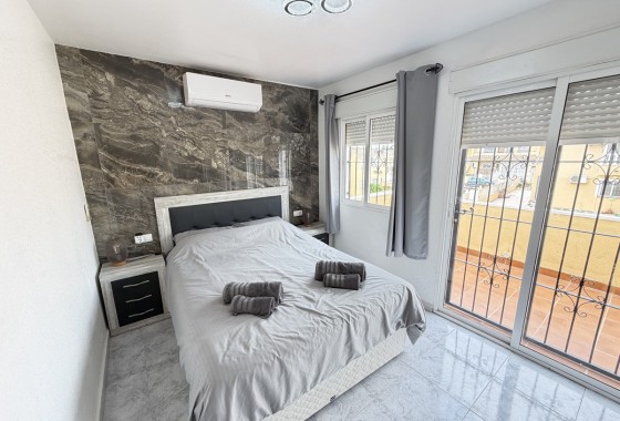 Revente - Villa - Villamartin