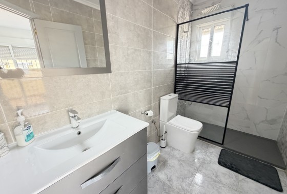 Revente - Villa - Villamartin