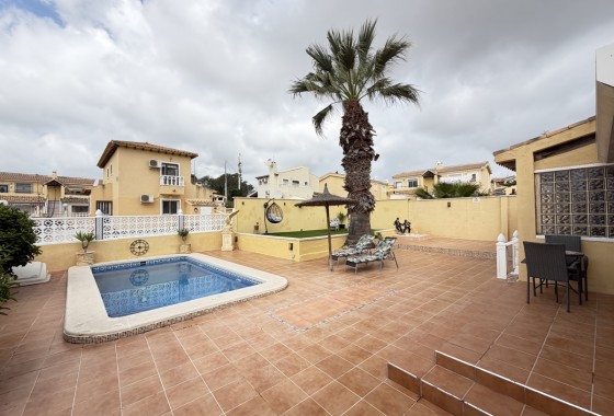 Revente - Villa - Villamartin