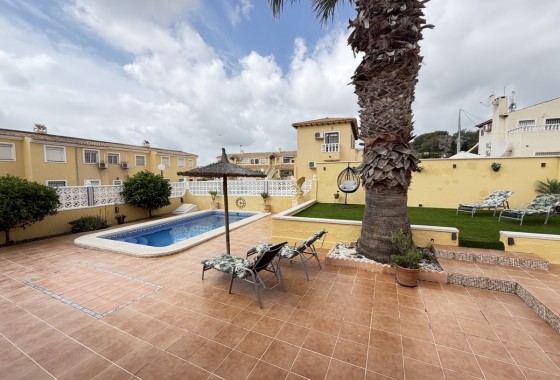 Revente - Villa - Villamartin